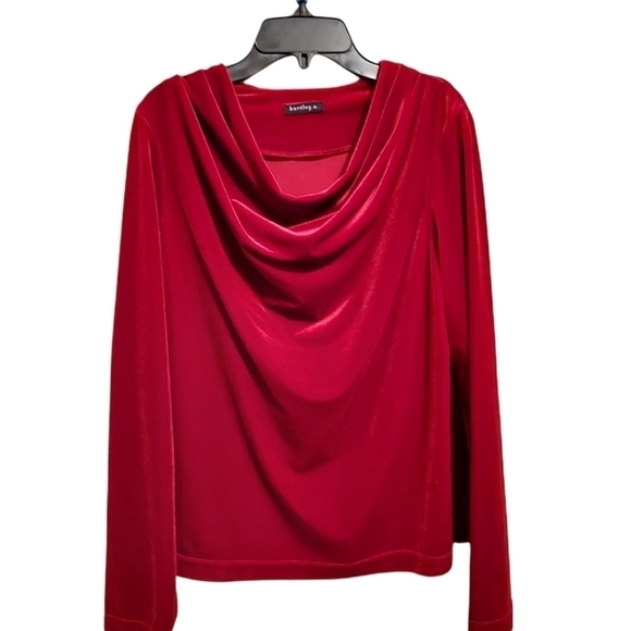 Bentley Arbuckle red velvet NWT size 10 top and skirt - Picture 4 of 14